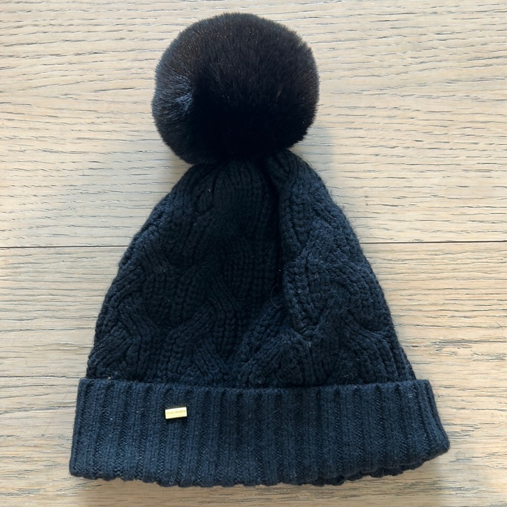 Ted Baker women’s black hat with Pom Pom (one size)